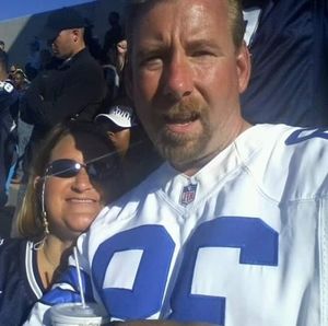 Meet your Posher, Lee